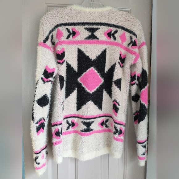 Say What ? Pullover Sweater pink black fuzzy eyelash Size Large - Picture 2 of 3